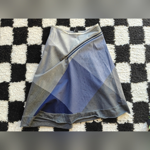 Hurry! Store Close Next Week!! COMME DE GARCONS Asymmetric Skirt - Picture 2 of 8